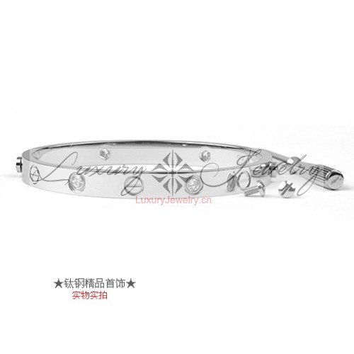 Cartier 18kt White Gold LOVE Bangle With 4 Diamonds For Women
